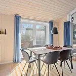 In With Kitchen Humble
